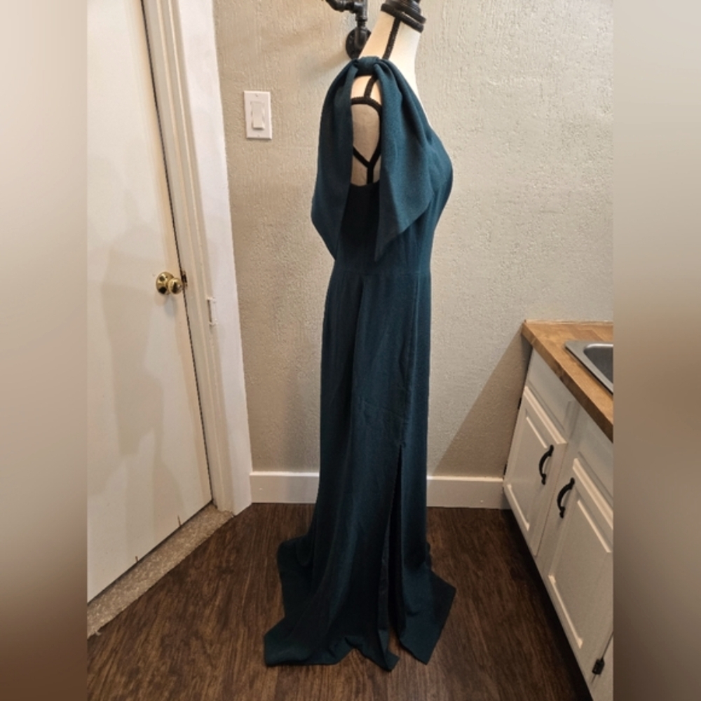 Dress The Population Georgina One Shoulder Gown Pine Green - Picture 10 of 14